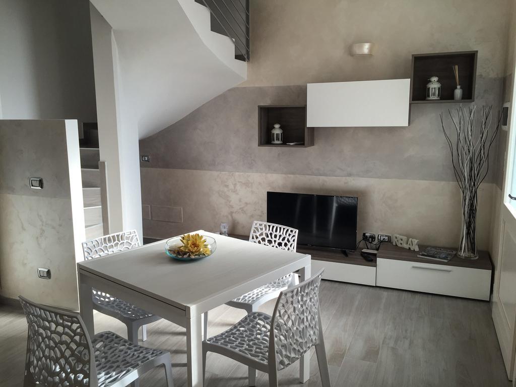 Lm House 01 Apartment Lonato Luaran gambar