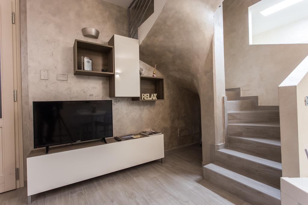Lm House 01 Apartment Lonato Luaran gambar