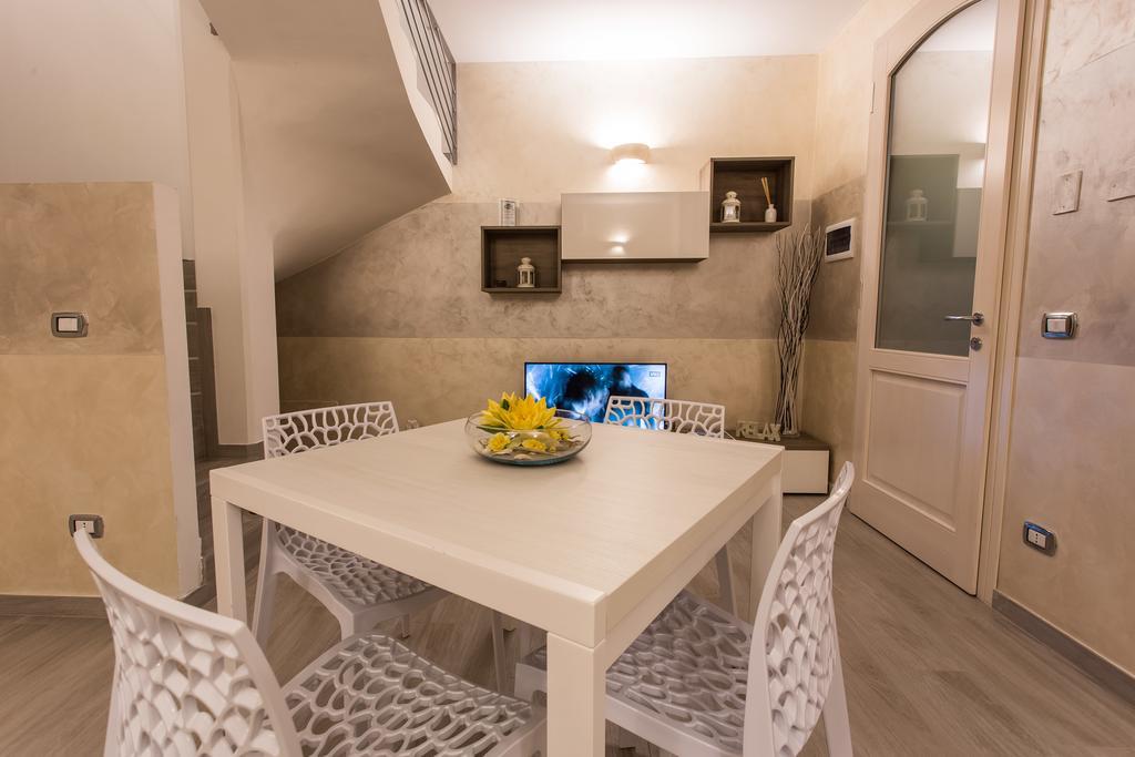 Lm House 01 Apartment Lonato Luaran gambar