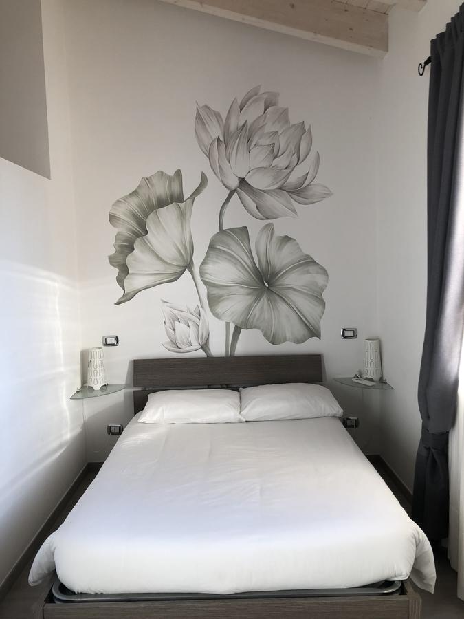 Lm House 01 Apartment Lonato Luaran gambar